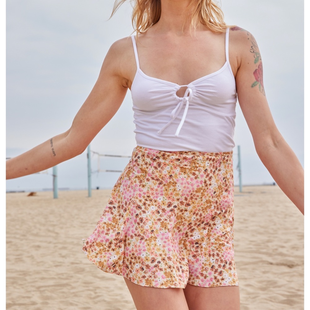 Skirt!